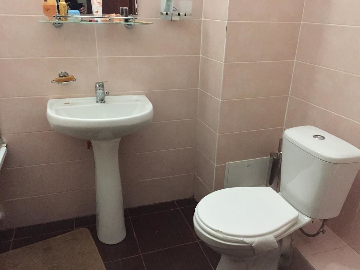 Хостелы Almaty Five Seasons Hotel&Hostel Алматы-26