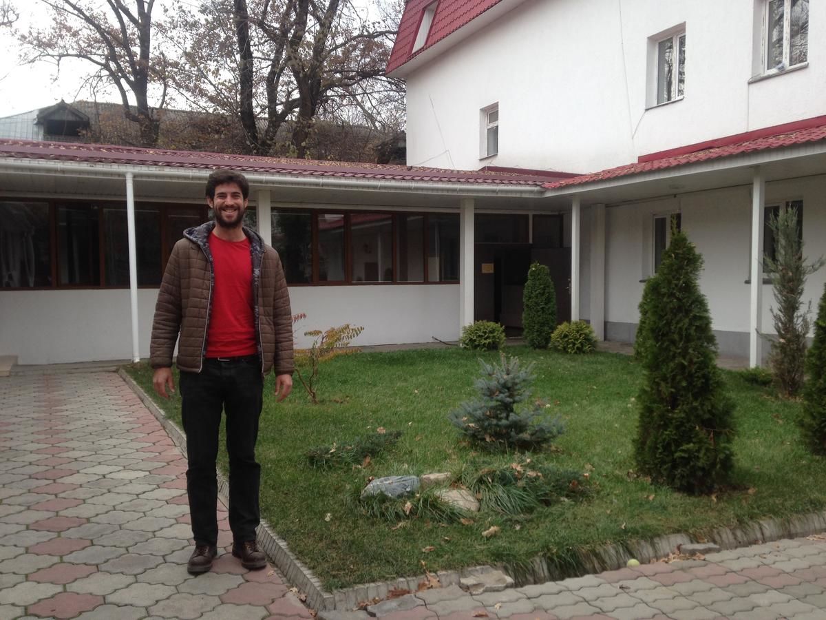 Хостелы Almaty Five Seasons Hotel&Hostel Алматы-38