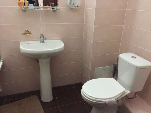 Хостелы Almaty Five Seasons Hotel&Hostel Алматы-25