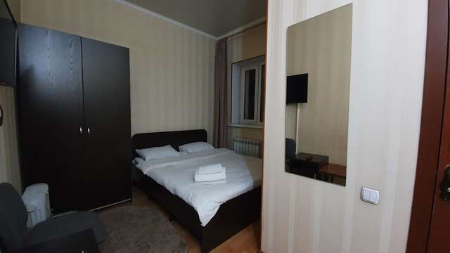 Хостелы Almaty Five Seasons Hotel&Hostel Алматы-5