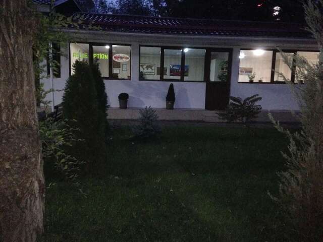 Хостелы Almaty Five Seasons Hotel&Hostel Алматы-34