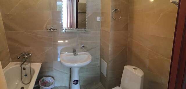 Хостелы Almaty Five Seasons Hotel&Hostel Алматы-51